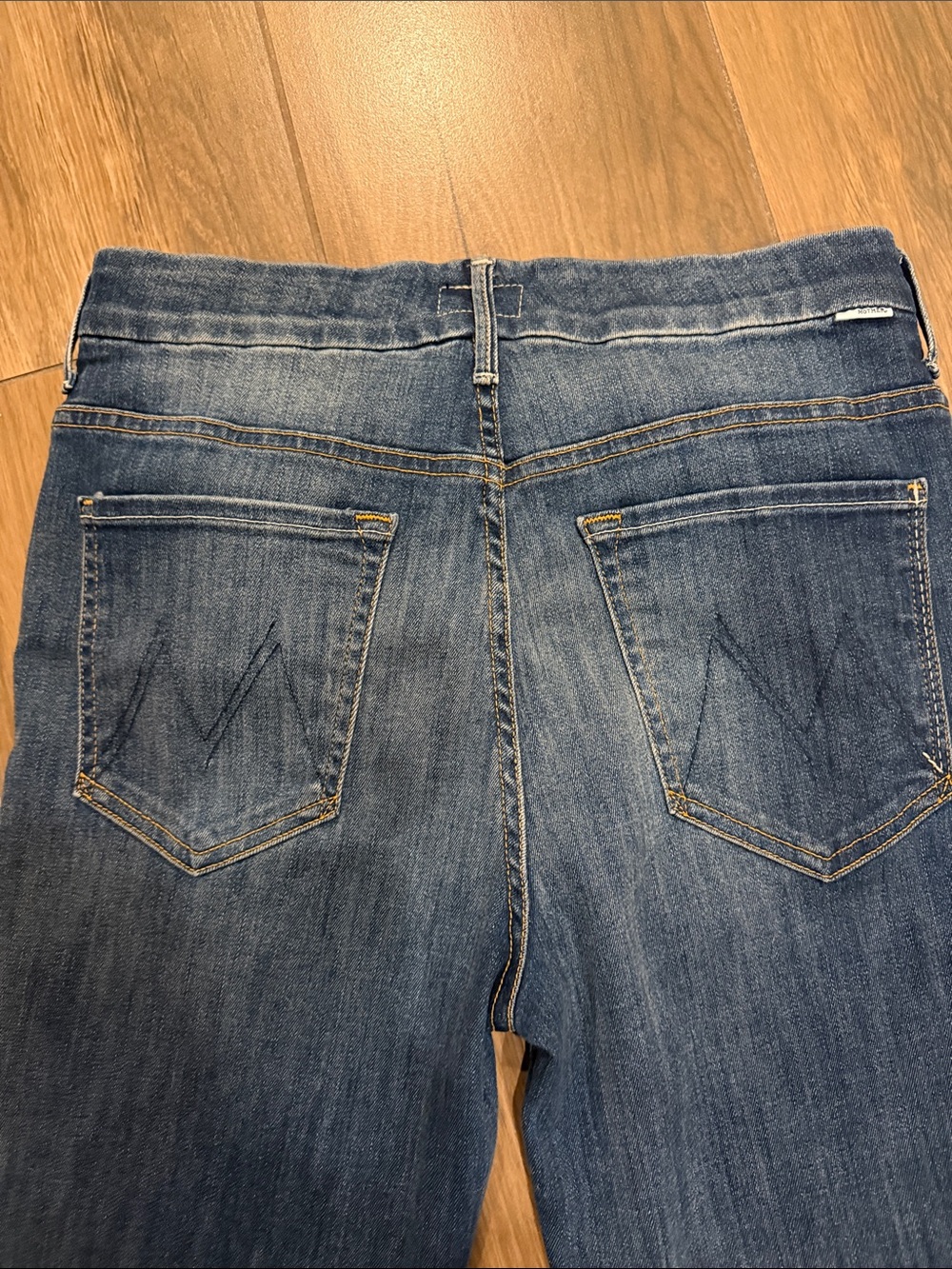 Mother Slim Fit Jeans size 30 - Picture 6 of 7